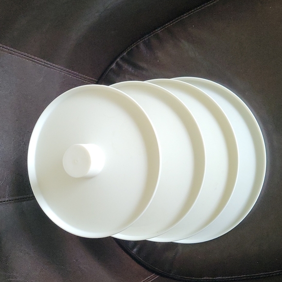 4 Row tier stand - Picture 2 of 3